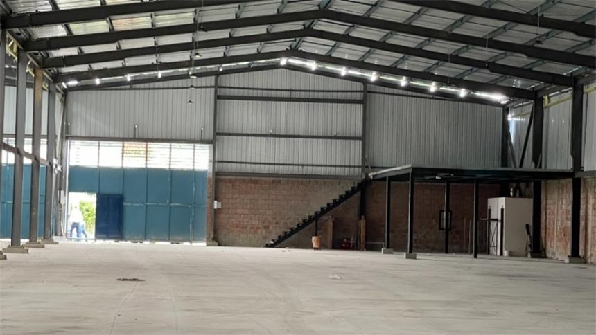 Bodega en arriendo en Acopi, Palmira, 1550 m² · foto 20 de 24