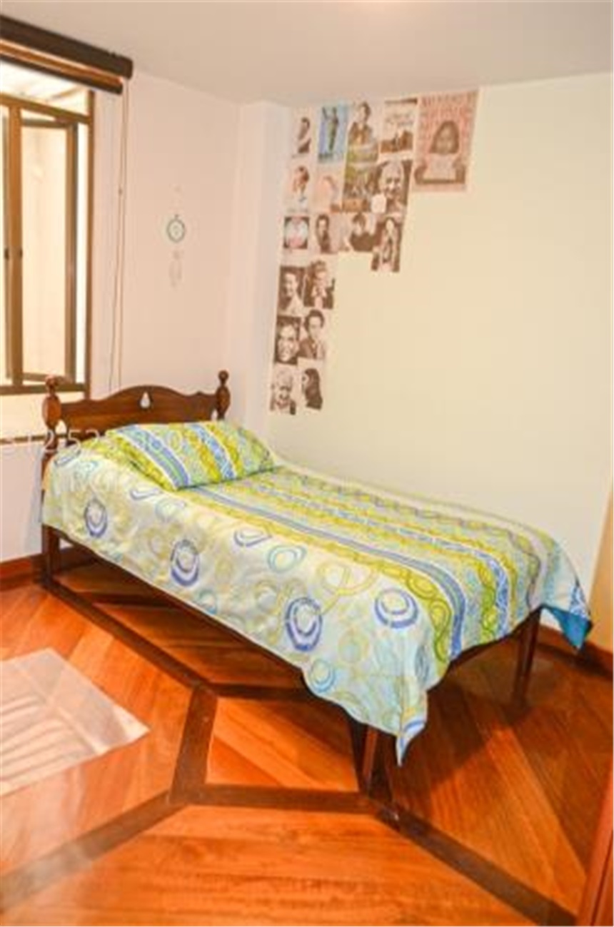 Casa de 7 alcobas en venta en Sector Centro, Tocancipá, 314 m² · foto 12 de 23