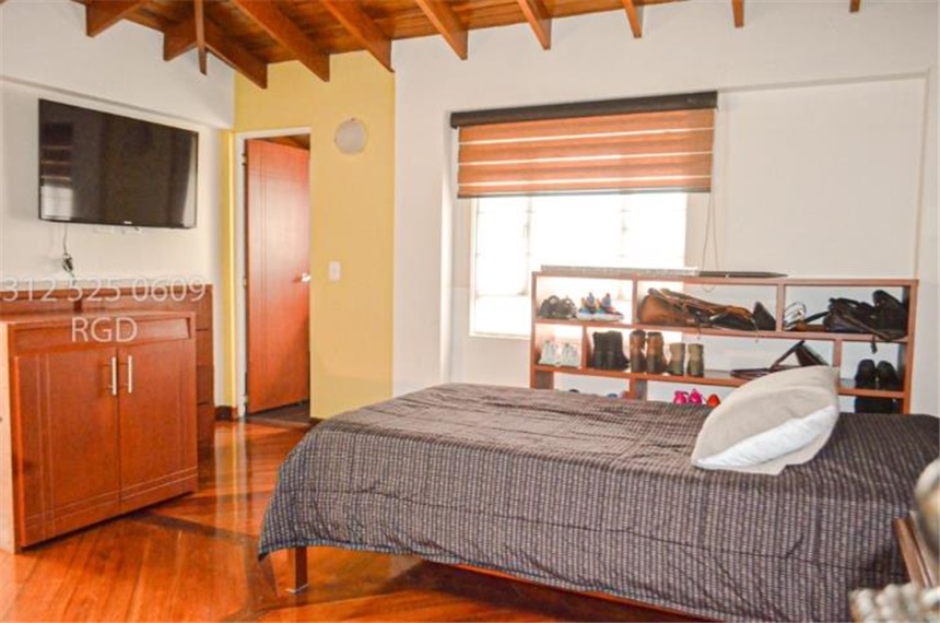 Casa de 7 alcobas en venta en Sector Centro, Tocancipá, 314 m² · foto 16 de 23