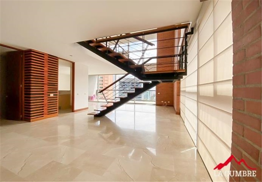 Apartamento en arriendo en El Poblado, Medellín · foto 5 de 24