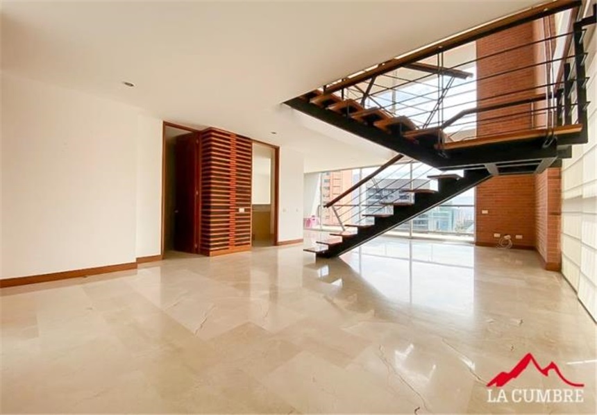 Apartamento en arriendo en El Poblado, Medellín · foto 4 de 24