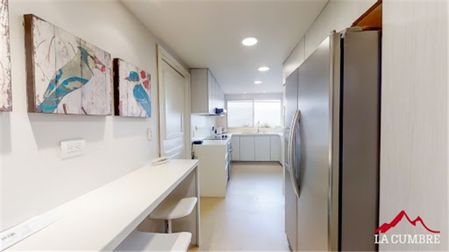 Apartamento de 3 alcobas en venta en Altos Del Poblado, Medellín, 240 m² · foto 12 de 22