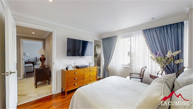 Apartamento de 3 alcobas en venta en Altos Del Poblado, Medellín, 240 m² · foto 18 de 22