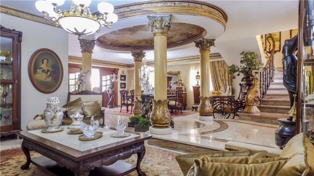 Casa de 4 alcobas en venta en El Tesoro, Medellín, 700 m² · foto 3 de 20