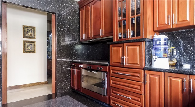 Casa de 4 alcobas en venta en El Tesoro, Medellín, 700 m² · foto 15 de 20