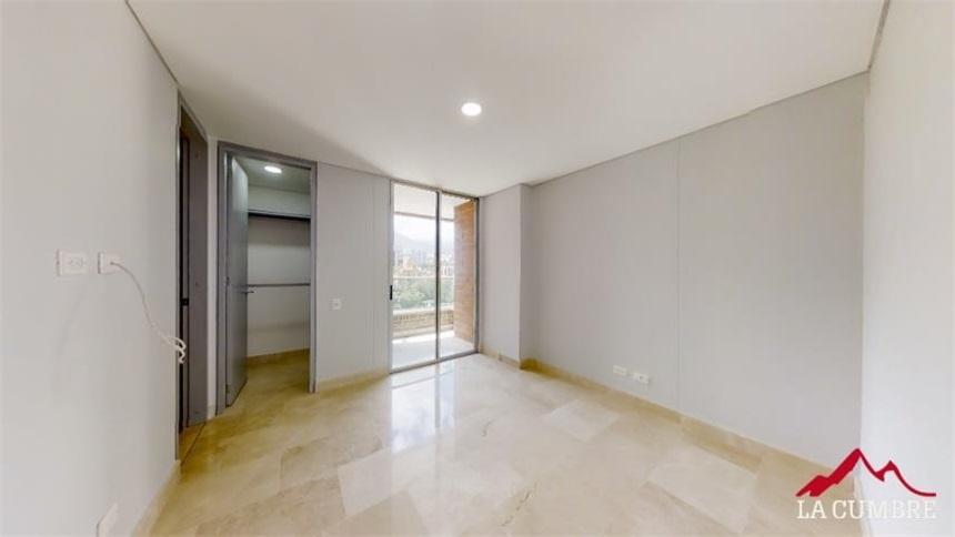 Apartamento en venta en El Poblado, Medellín · foto 17 de 24
