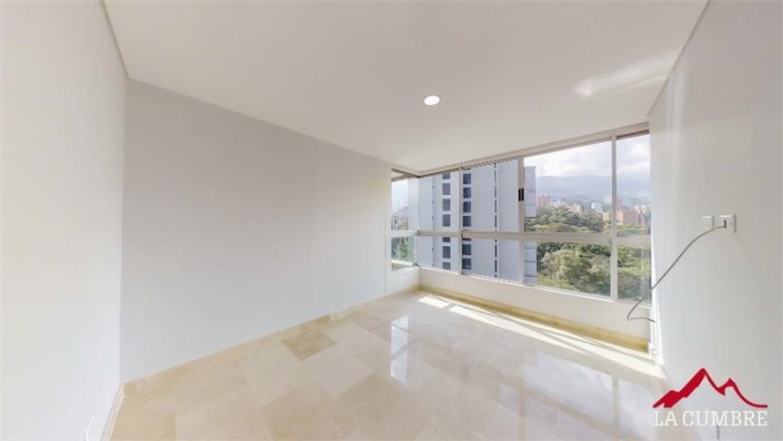 Apartamento en venta en El Poblado, Medellín · foto 13 de 24