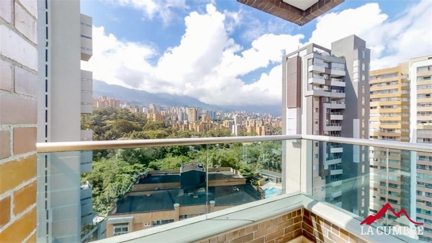 Apartamento en venta en El Poblado, Medellín · foto 19 de 24