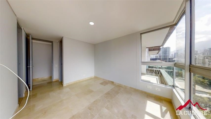 Apartamento en venta en El Poblado, Medellín · foto 14 de 24