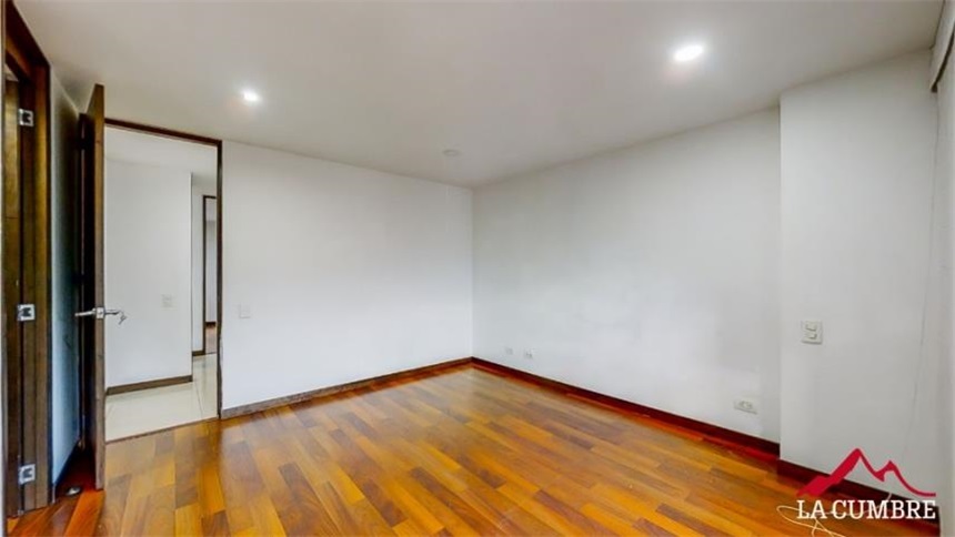 Apartamento en venta en El Poblado, Medellín · foto 17 de 19
