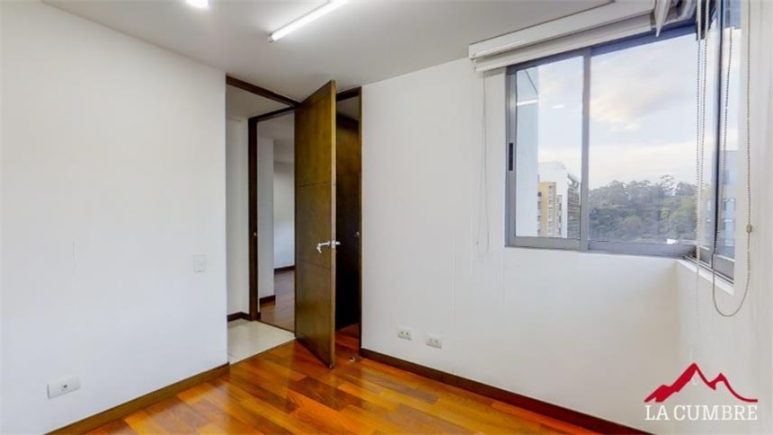 Apartamento en venta en El Poblado, Medellín · foto 13 de 19