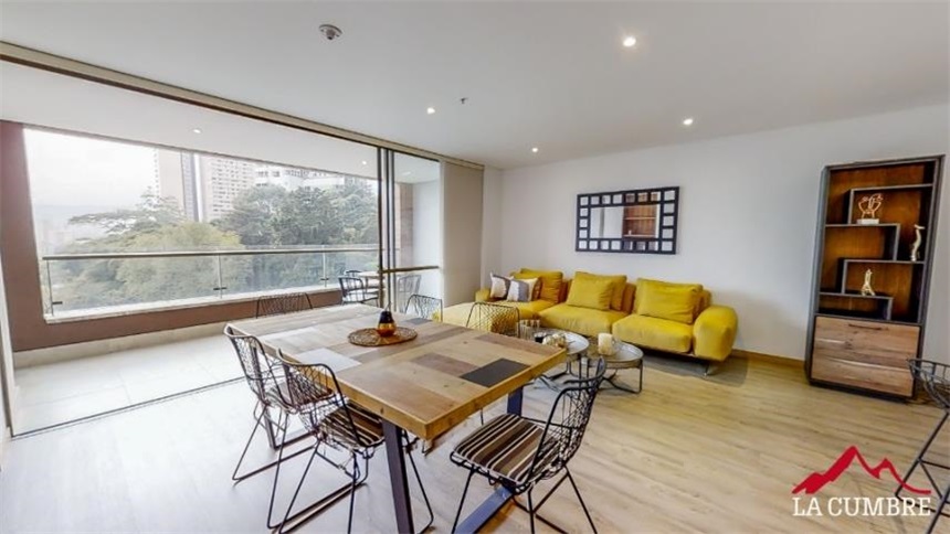Apartamento de 3 alcobas en arriendo en Los Balsos, Medellín, 130 m² · foto 2 de 18