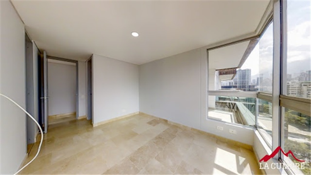 Apartamento de 3 alcobas en venta en Santa Maria De Los Angeles, Medellín, 227 m² · foto 14 de 24