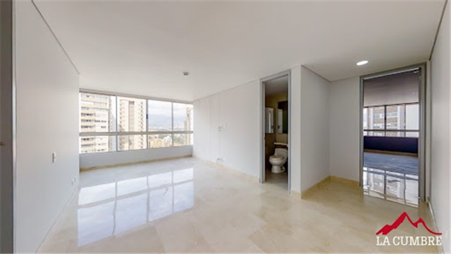 Apartamento de 3 alcobas en venta en Santa Maria De Los Angeles, Medellín, 227 m² · foto 16 de 24