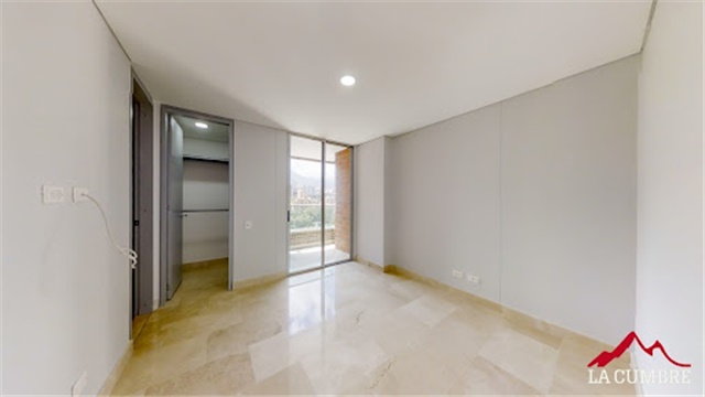Apartamento de 3 alcobas en venta en Santa Maria De Los Angeles, Medellín, 227 m² · foto 17 de 24