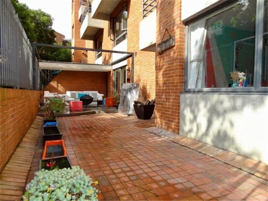 Apartamento de 4 alcobas en venta en Lindaraja, Bogotá, 197 m² · foto 17 de 24