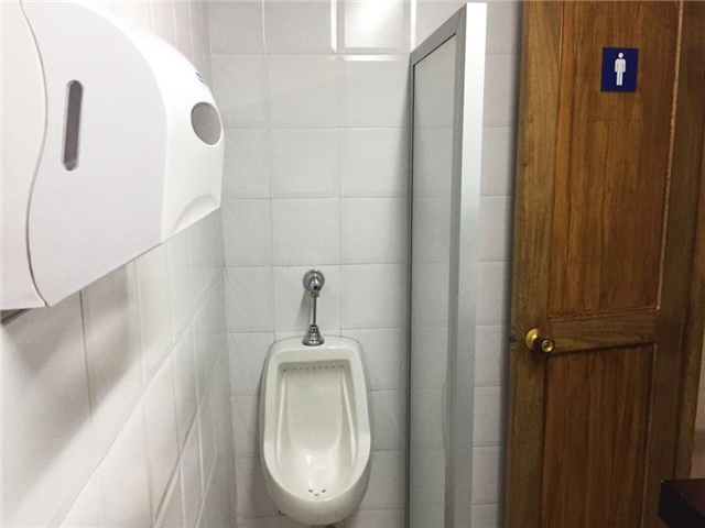 Local en venta en El Poblado, Medellín, 260 m² · foto 9 de 9