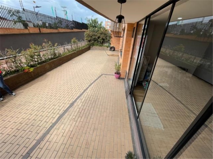 Apartamento en venta en Mirador De Rio Frio, Chía · foto 2 de 13