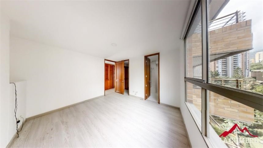 Apartamento de 3 alcobas en arriendo en El Tesoro, Medellín, 146 m² · foto 9 de 16