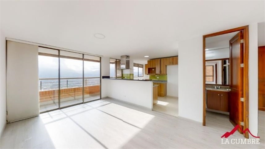 Apartamento de 3 alcobas en arriendo en El Tesoro, Medellín, 146 m² · foto 4 de 16