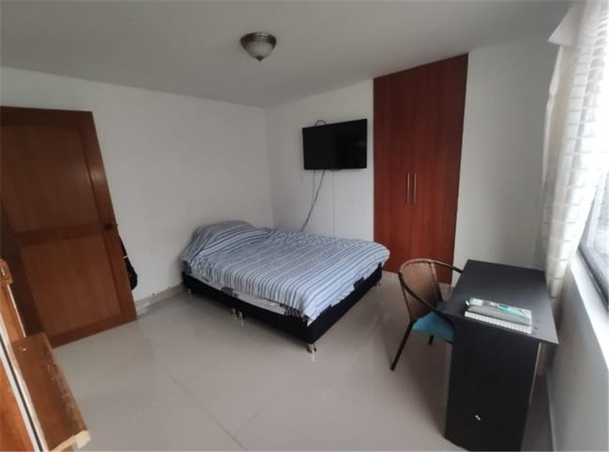 Piso – Pereira, Sector Plaza de Bolivar, Centro - Más