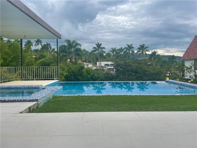 Casa en venta en San Bernardo Del Viento, Manizales · foto 4 de 23