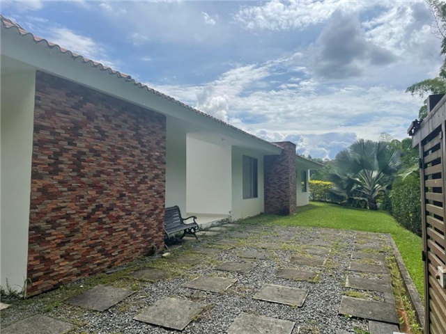 Casa en venta en San Bernardo Del Viento, Manizales · foto 2 de 23