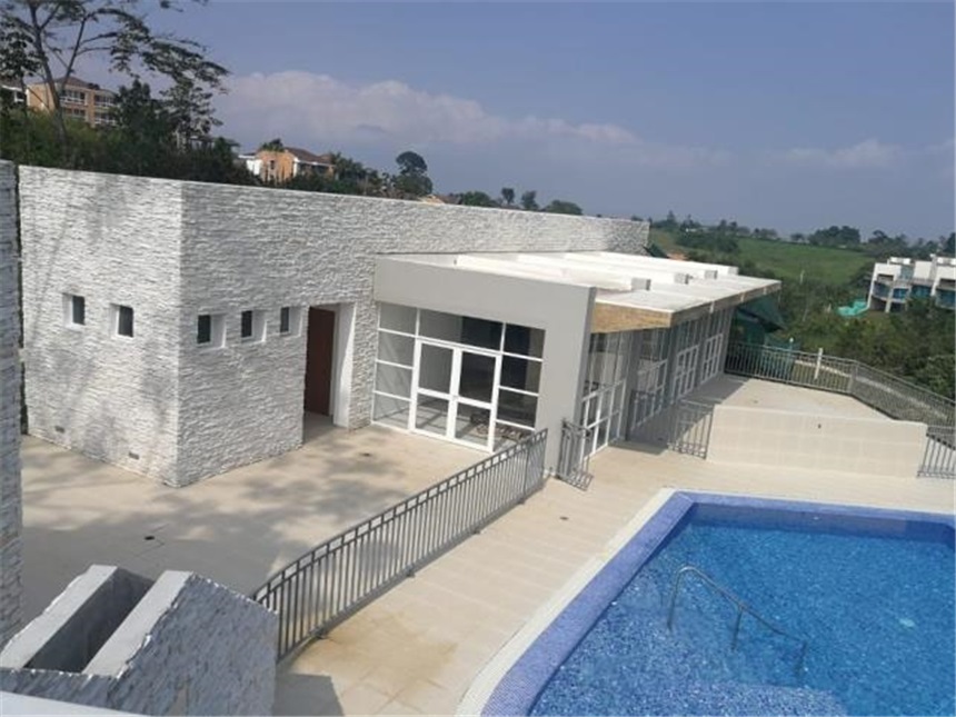 Casa de 5 alcobas en venta en Ruitoque, Floridablanca, 272 m² · foto 24 de 24