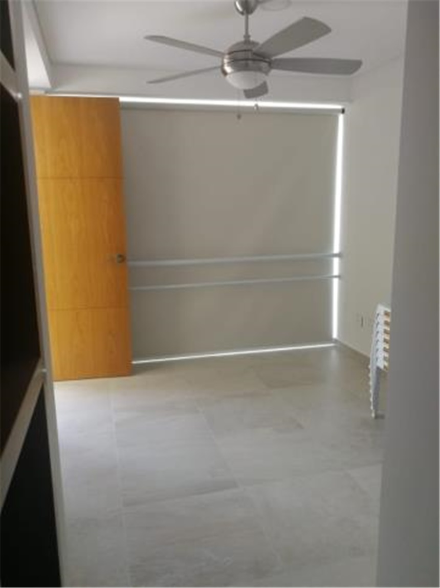 Casa de 5 alcobas en venta en Ruitoque, Floridablanca, 272 m² · foto 3 de 24