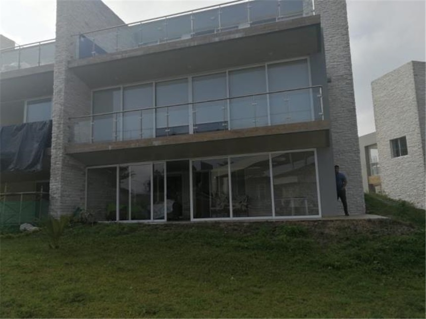 Casa de 5 alcobas en venta en Ruitoque, Floridablanca, 272 m² · foto 20 de 24