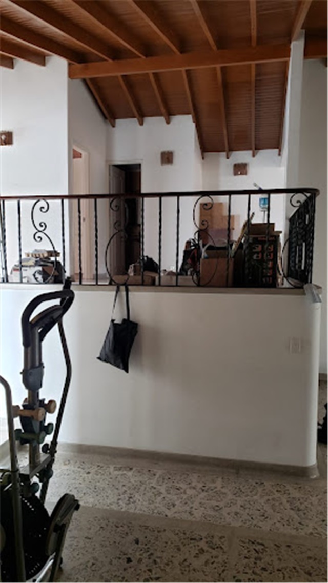 Casa de 5 alcobas en venta en Conquistadores, Medellín, 440 m² · foto 6 de 24