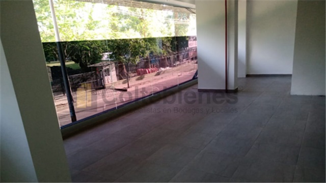 Local en arriendo en Santa Fe, Medellín, 200 m² · foto 3 de 17