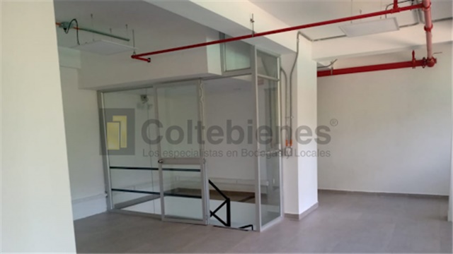 Local en arriendo en Santa Fe, Medellín, 200 m² · foto 9 de 17