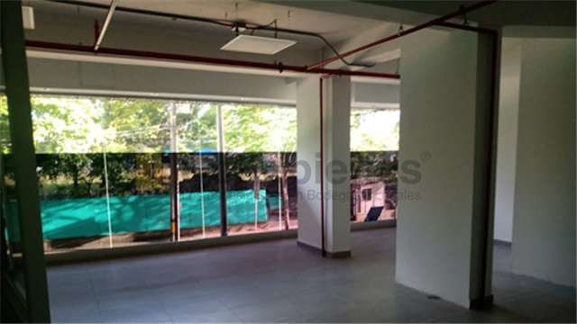 Local en arriendo en Santa Fe, Medellín, 200 m² · foto 12 de 17
