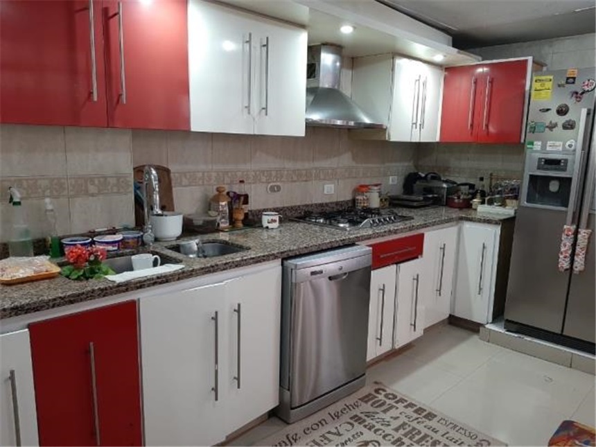 Casa en venta en Fontibon, Bogotá · foto 7 de 19