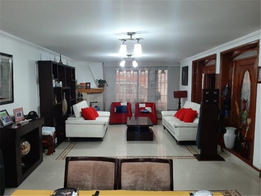 Casa en venta en Fontibon, Bogotá · foto 6 de 19