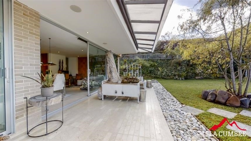 Casa de 3 alcobas en venta en Las Palmas, Envigado, 238 m² · foto 5 de 24