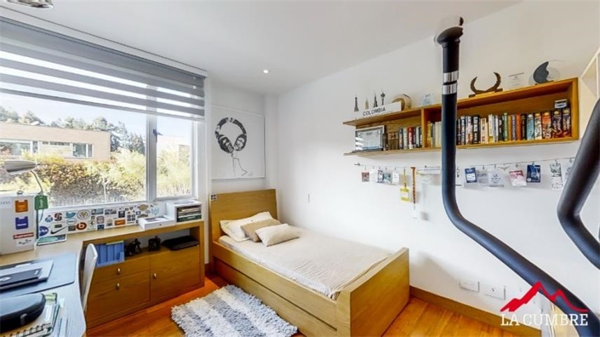 Casa de 3 alcobas en venta en Las Palmas, Envigado, 238 m² · foto 18 de 24