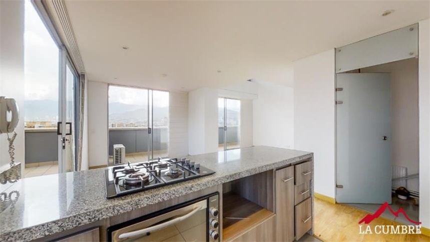 Apartamento de 3 alcobas en arriendo en Santa Maria De Los Angeles, Medellín, 173 m² · foto 9 de 24