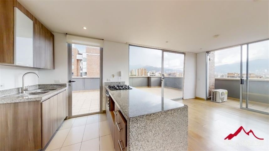 Apartamento de 3 alcobas en arriendo en Santa Maria De Los Angeles, Medellín, 173 m² · foto 8 de 24