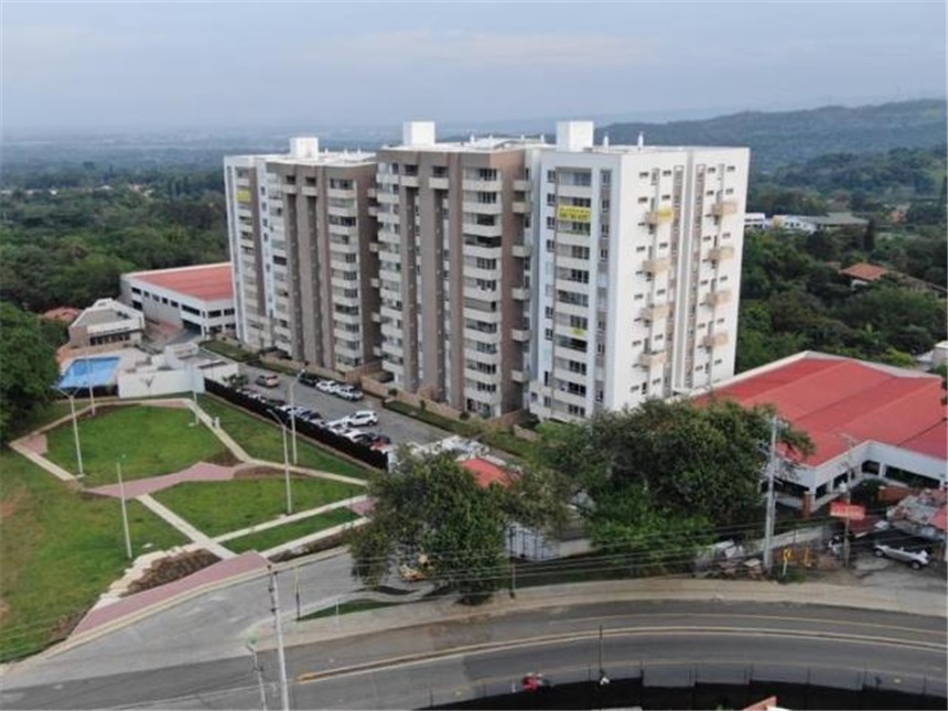 Apartamento de 3 alcobas en venta en Pance, Cali, 135 m² · foto 3 de 24