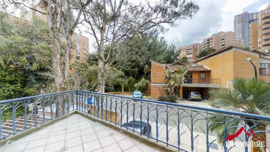 Casa de 5 alcobas en venta en El Poblado, Medellín, 312 m² · foto 20 de 24
