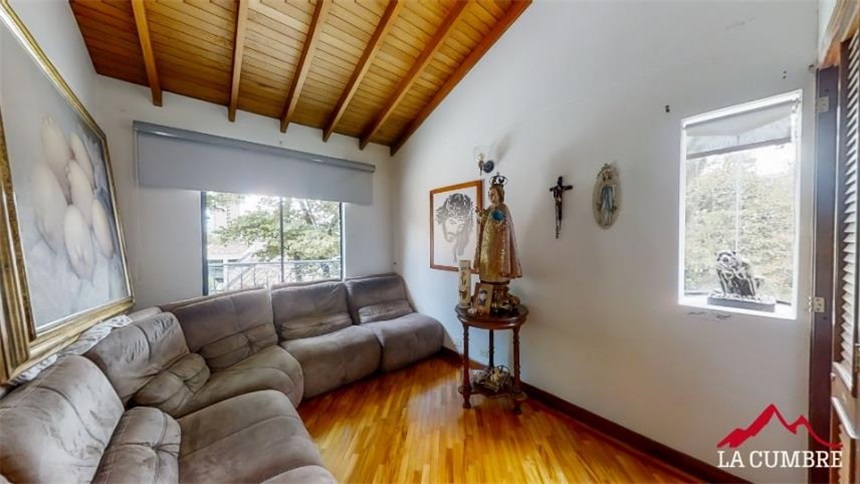 Casa de 5 alcobas en venta en El Poblado, Medellín, 312 m² · foto 18 de 24
