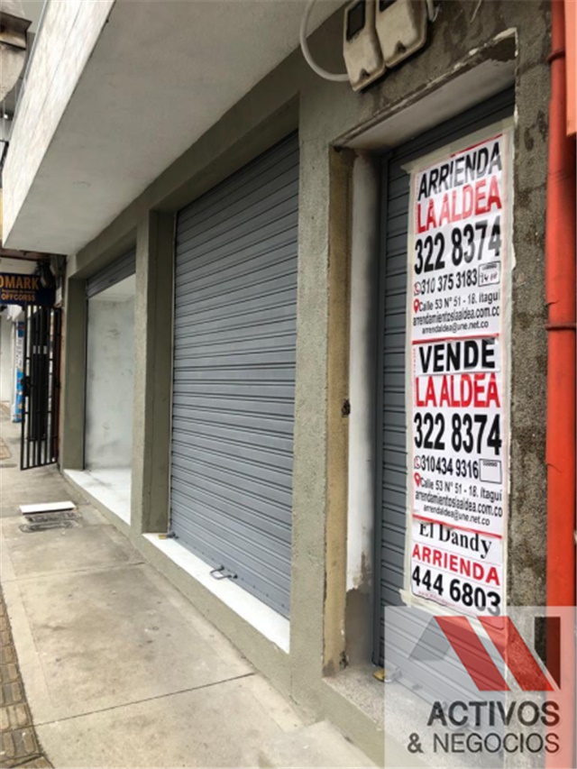 Local en Arriendo - Más