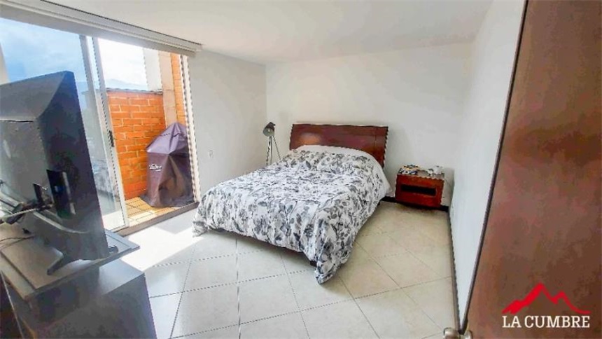 Apartamento en arriendo en El Poblado, Medellín · foto 21 de 24