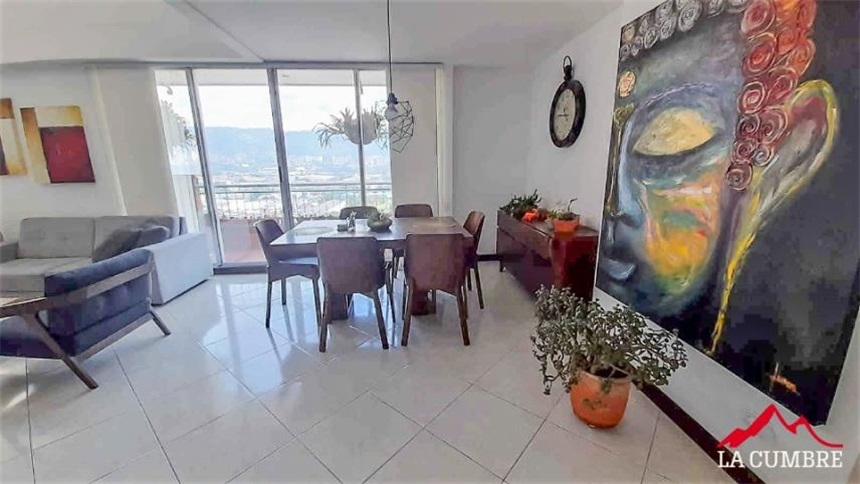 Apartamento en arriendo en El Poblado, Medellín · foto 8 de 24