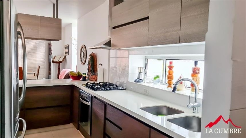 Casa de 3 alcobas en venta en Cd San Lucas, Envigado, 204 m² · foto 6 de 24
