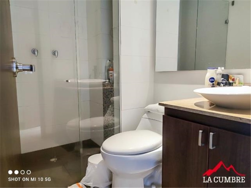 Casa de 3 alcobas en venta en Cd San Lucas, Envigado, 204 m² · foto 24 de 24
