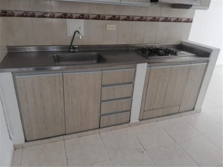 Apartamento de 3 alcobas en venta en Centro, Girón, 54 m² · foto 11 de 21
