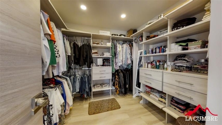 Apartamento en arriendo en Loma De Las Brujas, Envigado · foto 17 de 21